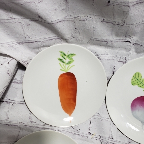 Saks Fifth Avenue Hand Painted Vegetable Salad Plates Set of 4 Vintage Japan MCM - Picture 4 of 8